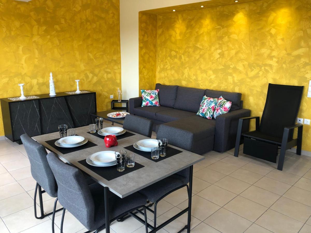 Kakovatos - Luxury Sea View Apartment “Theodora” 54M2. Esterno foto